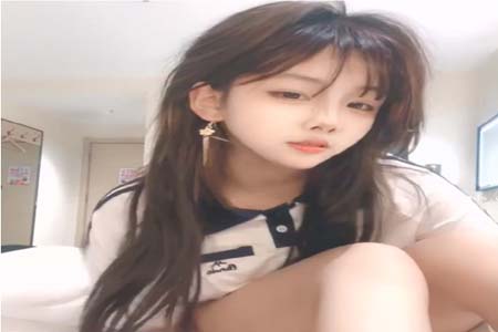 顶尖颜值校花级女神【取越】 约土豪啪啪 无套内射 大长腿少女清纯与风骚并存 如玉般的身体酥到骨头里